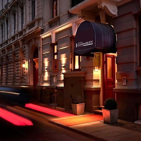 Hotell Stadsparken Χέλσινγκμποργκ Εξωτερικό φωτογραφία
